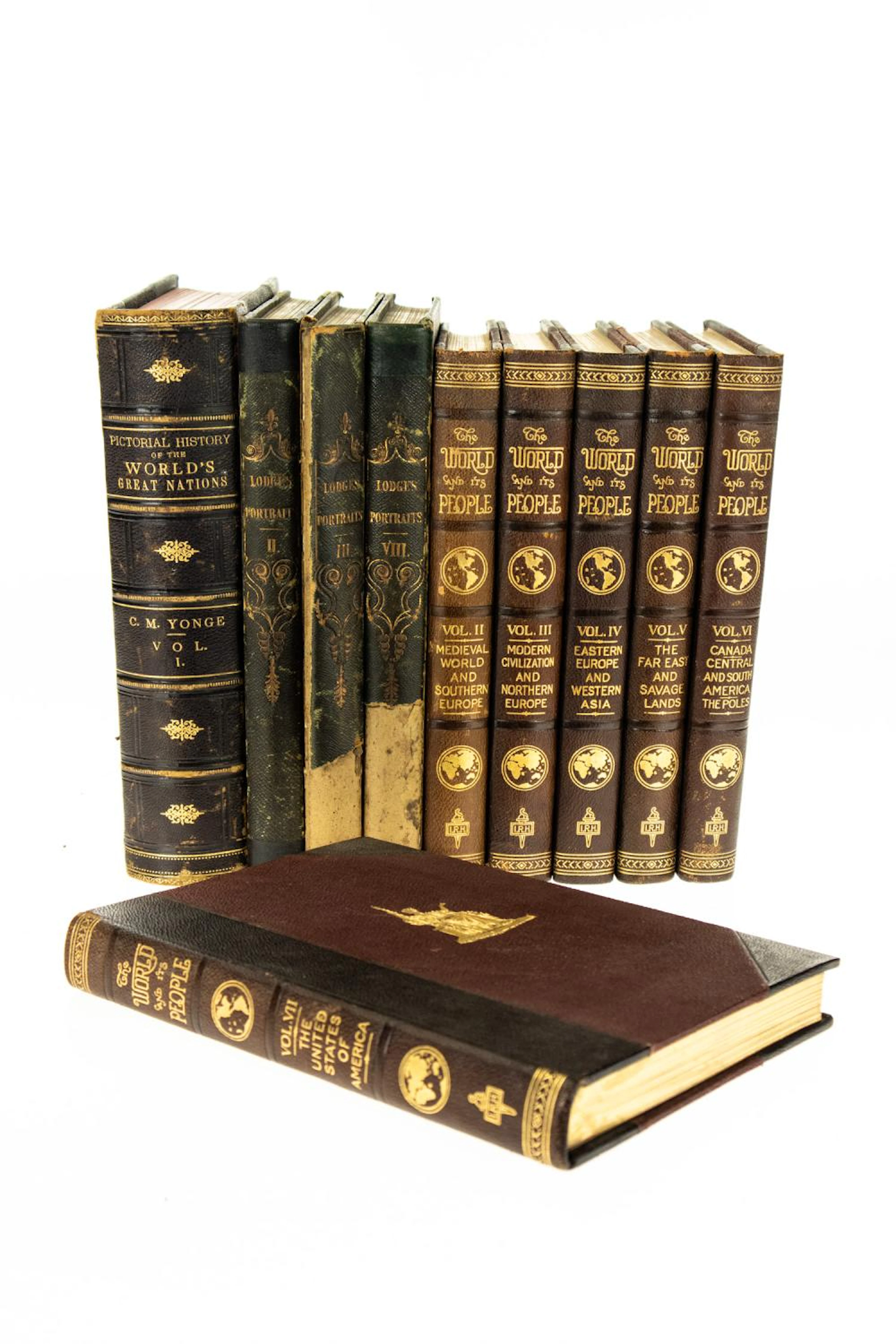 10V Collectible Decorative Books DECORATIVE ANTIQUE...