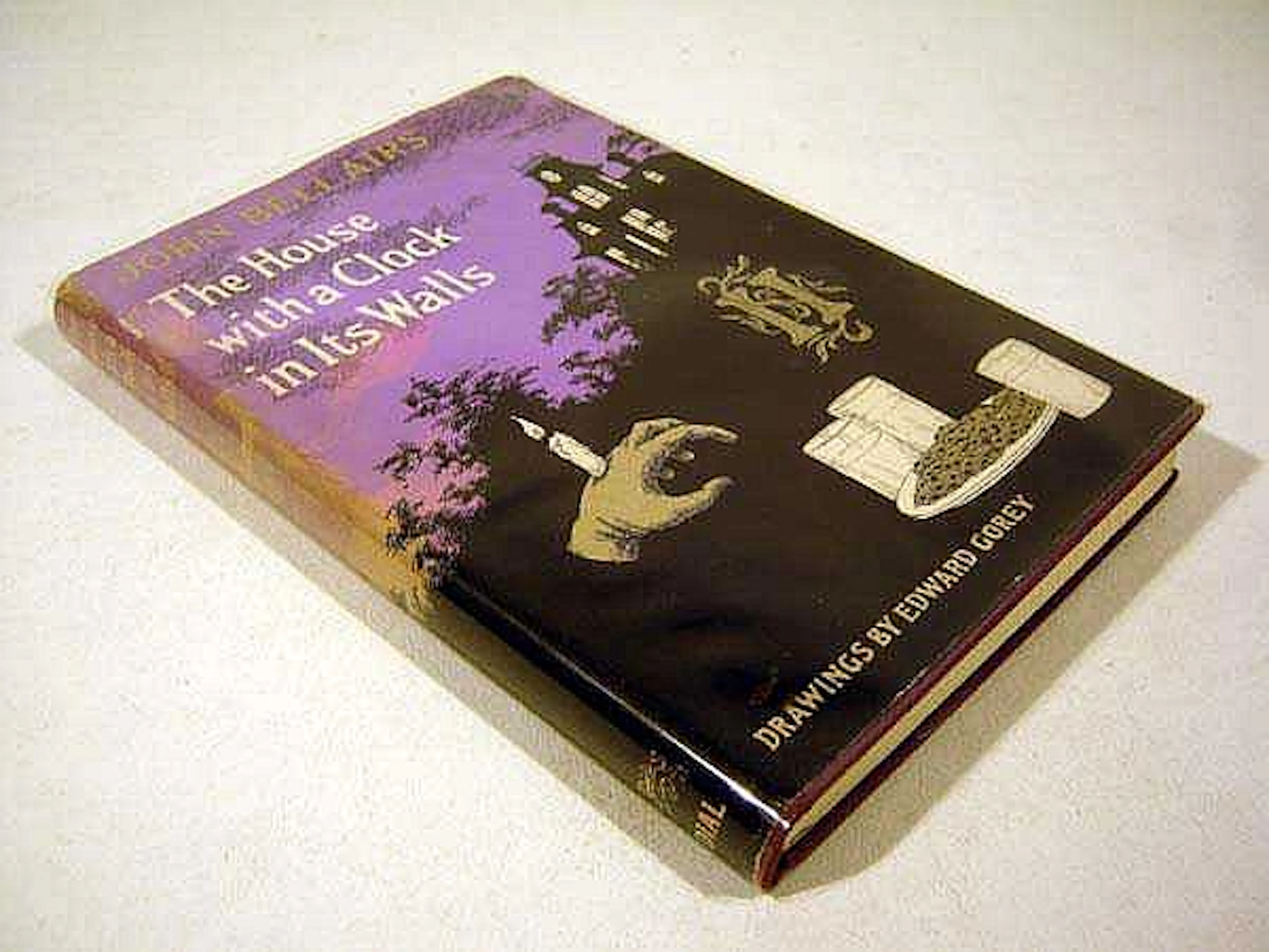 John Bellairs THE HOUSE WITH A CLOCK IN ITS WALLS 1973...