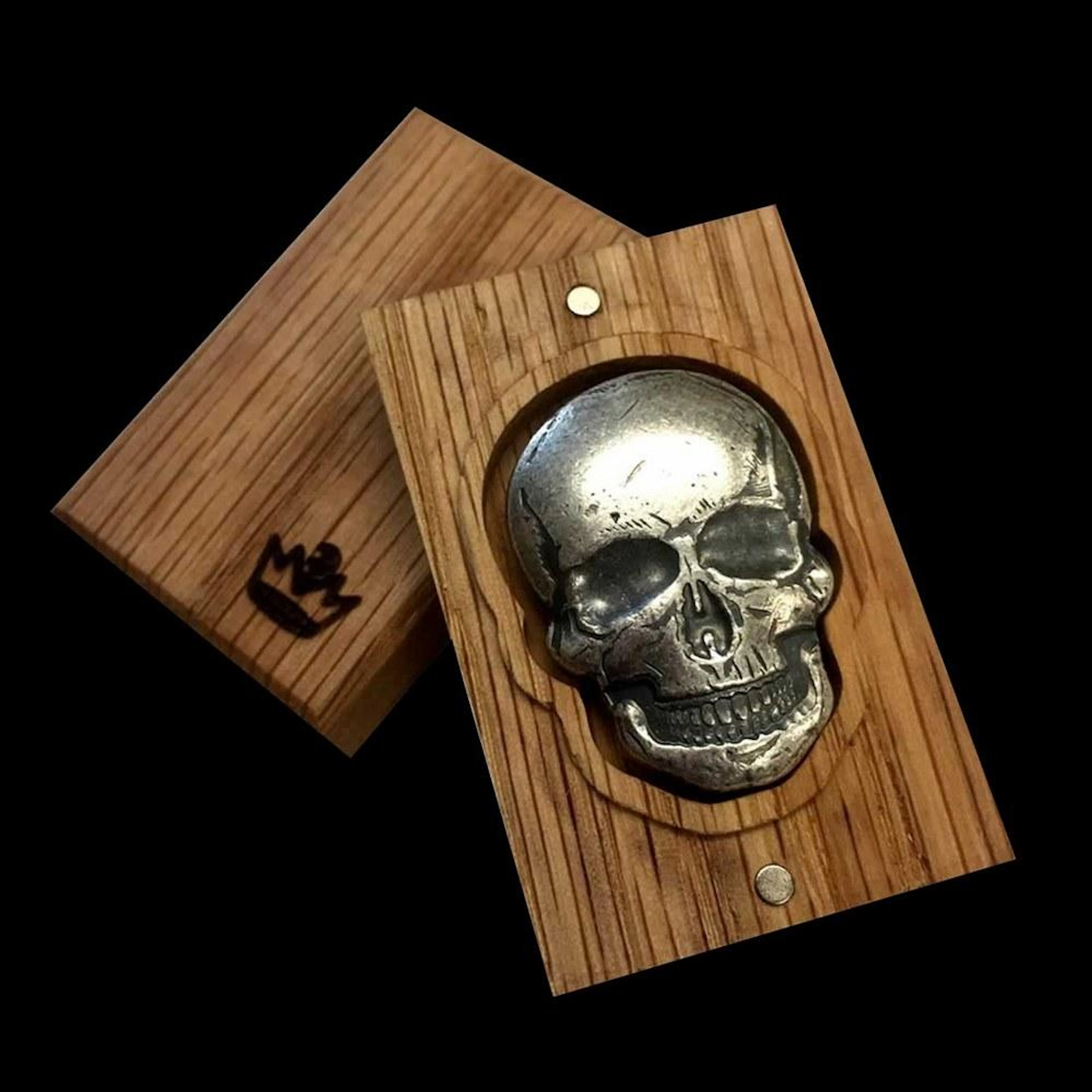 2 oz Silver Human Skull 3D Art Bar with Antique Finish
