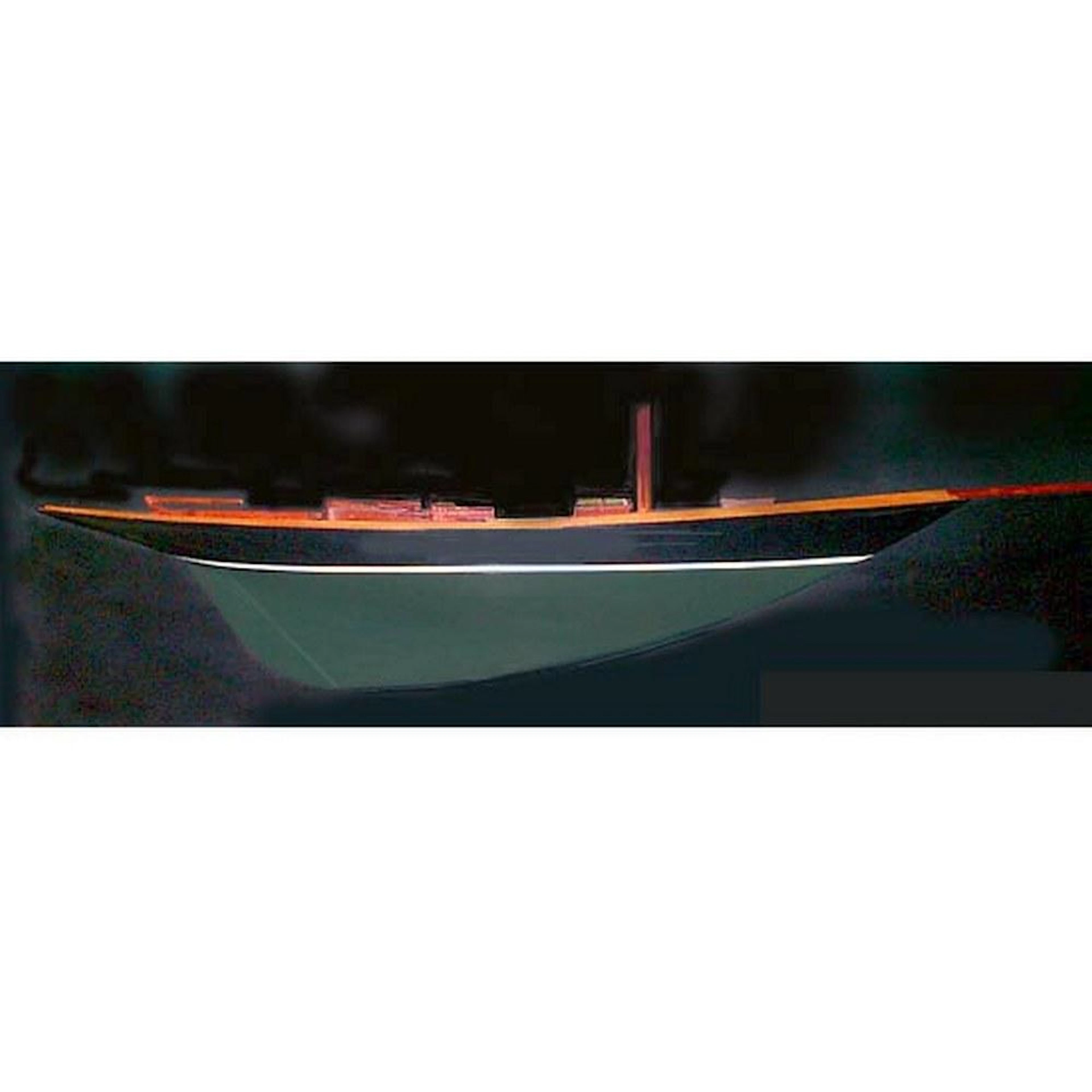 PEN DUICK HALF-HULL
