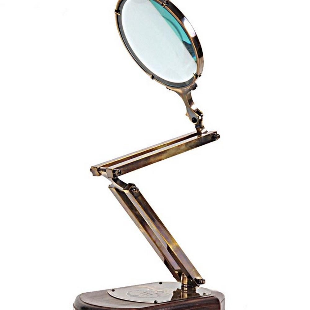 BRASS BIG ZIG ZAG MAGNIFIER GLASS W/ WOODEN BASE