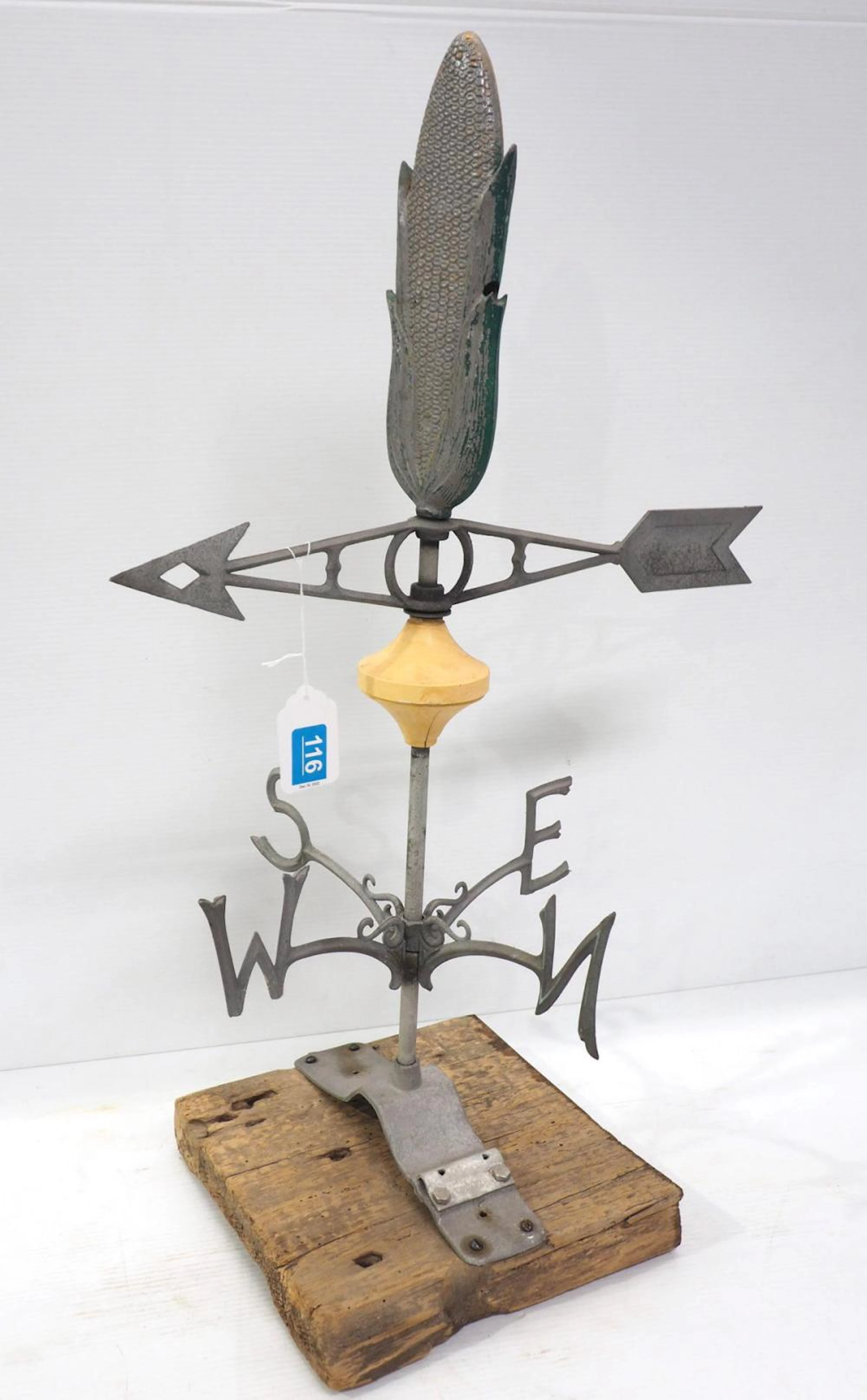 Aluminum ear of corn-shaped weathervane