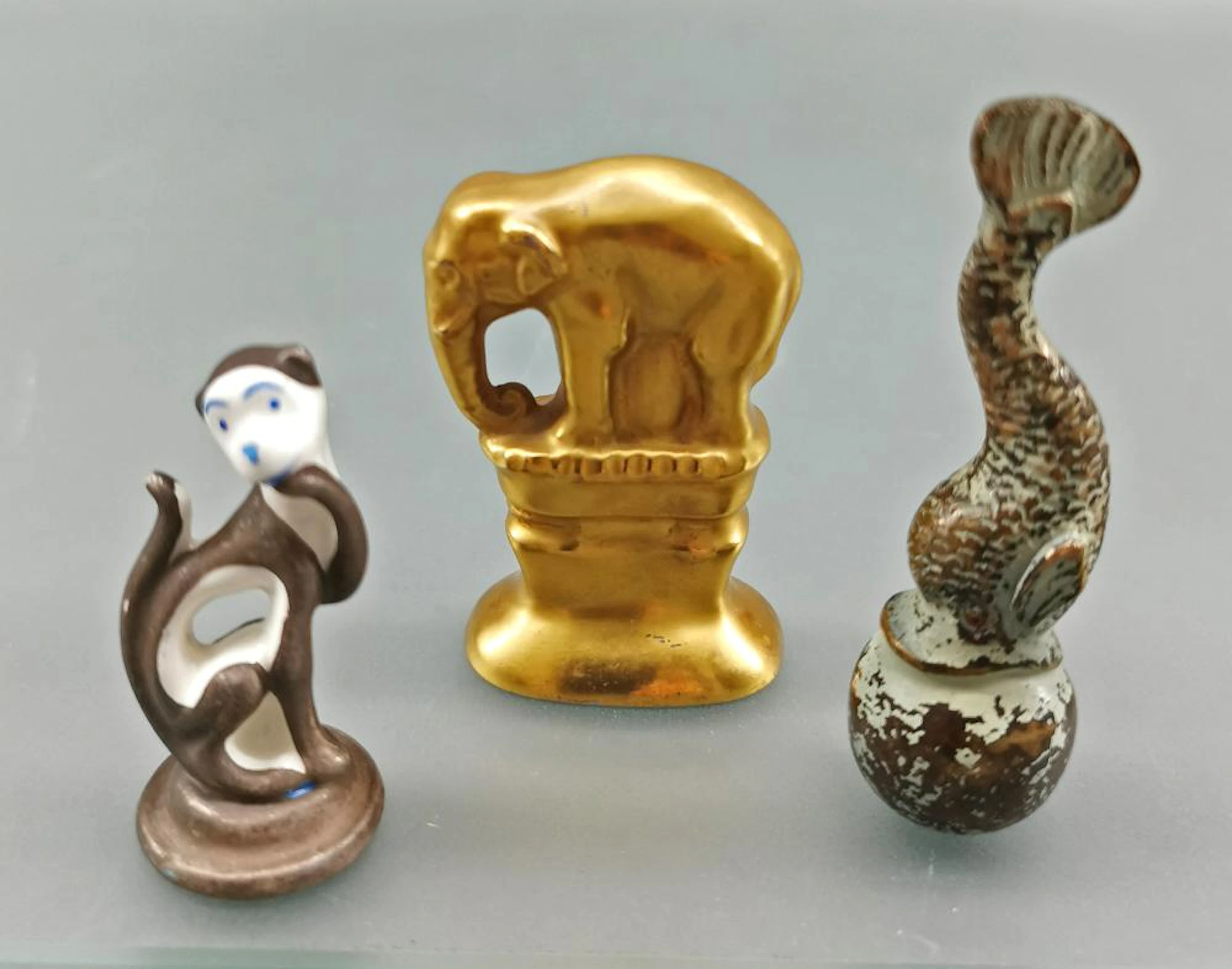 3 seltene figürliche Gluttöter Art déco