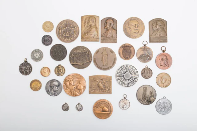 Belgium, mixed lot of commemorative medals and plaquettes,