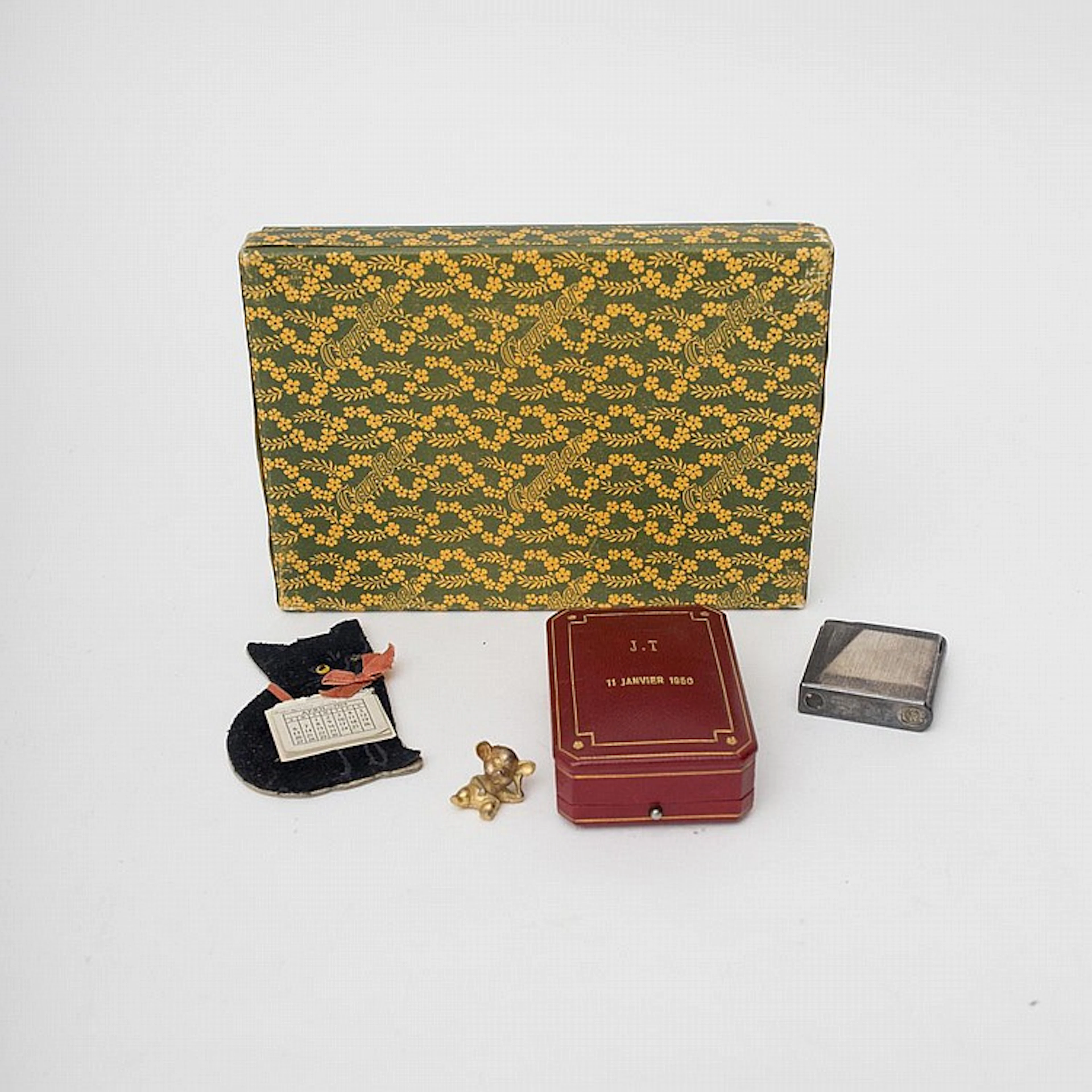 Jeanne Toussaint (Cartier) Lot of trinkets and small...