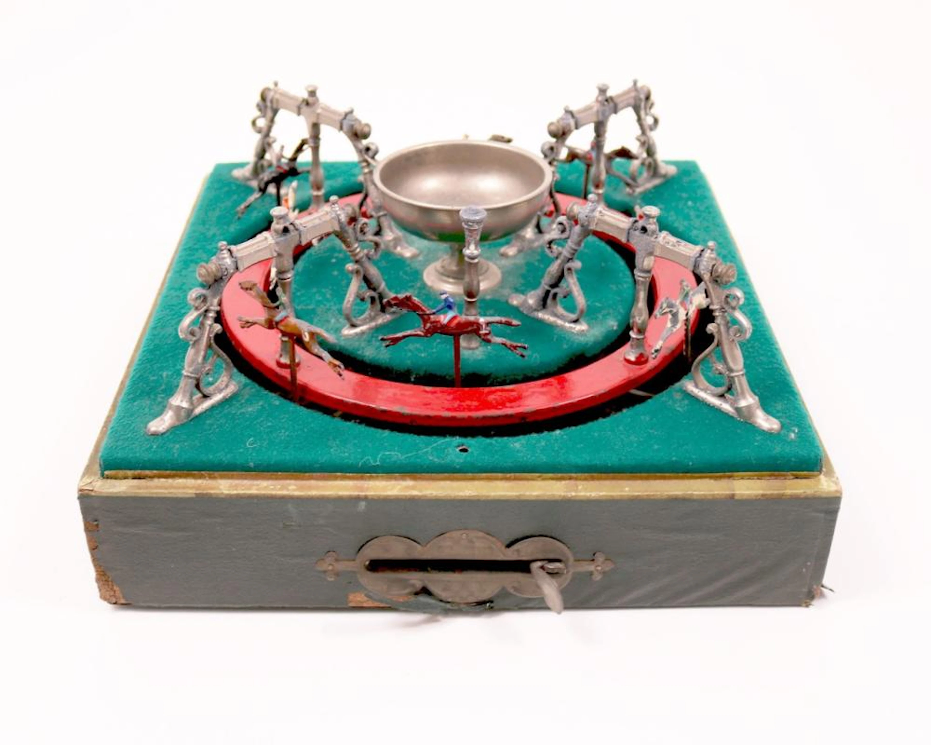 Mechanical horse racing set
