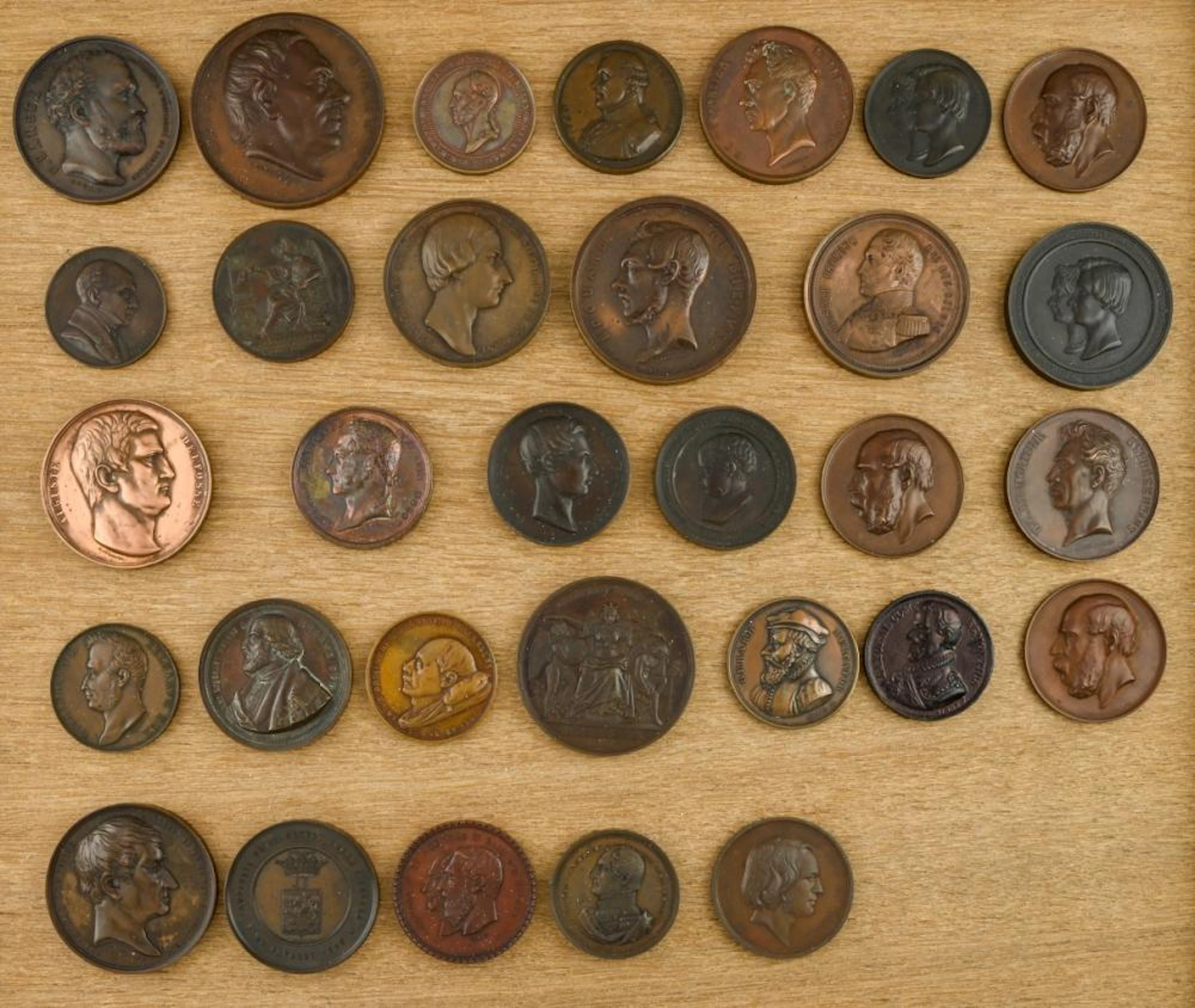 BELGIUM Bronze medals of the 19th Century