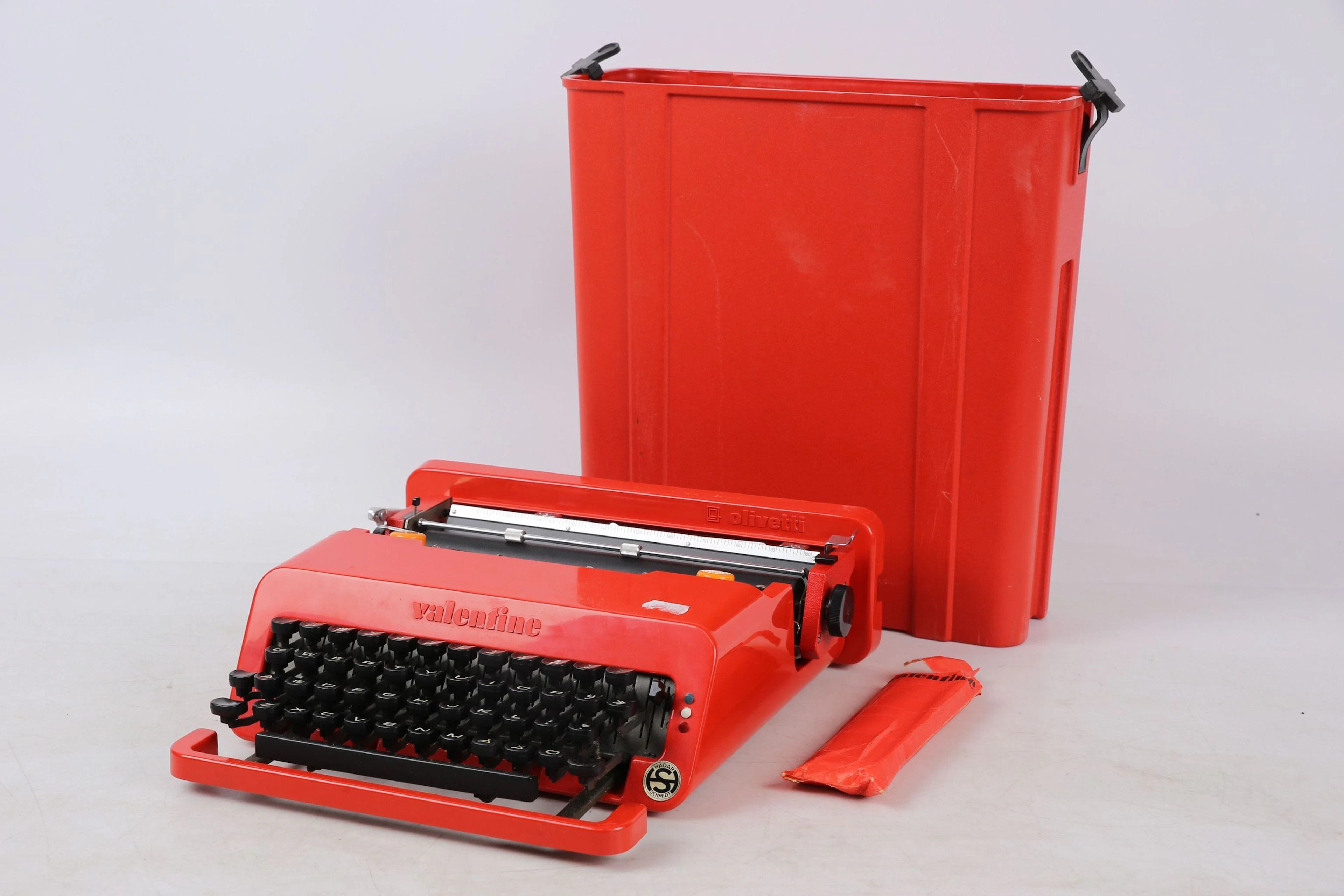 SKRIVMASKIN, "Valentine", Perry King samt Ettore Sottsass, Olivetti, 1960/70-tal