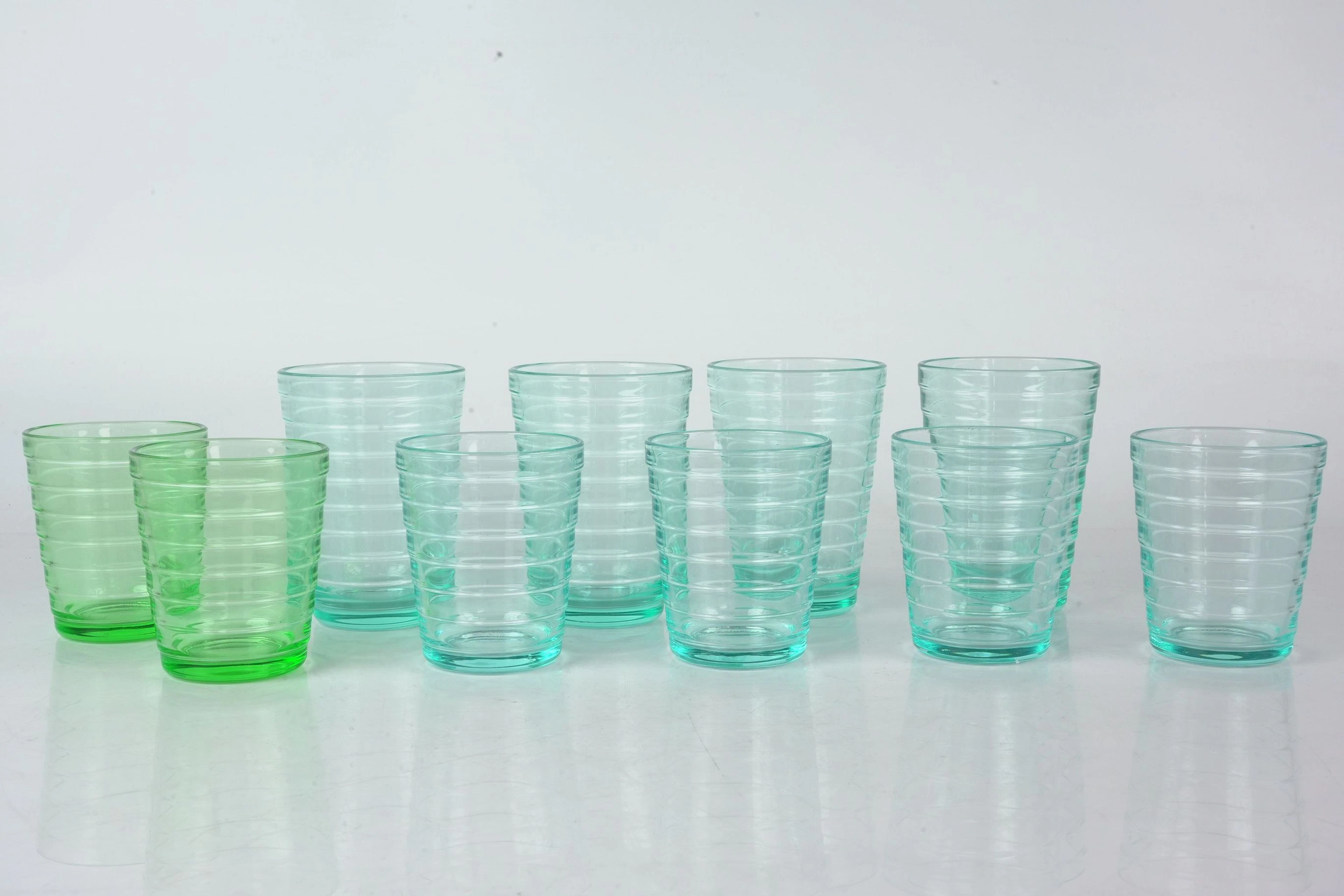 AINO AALTO (Finland, 1894-1949), saftglas, 4 st, samt selterglas, 6 st, Iittala