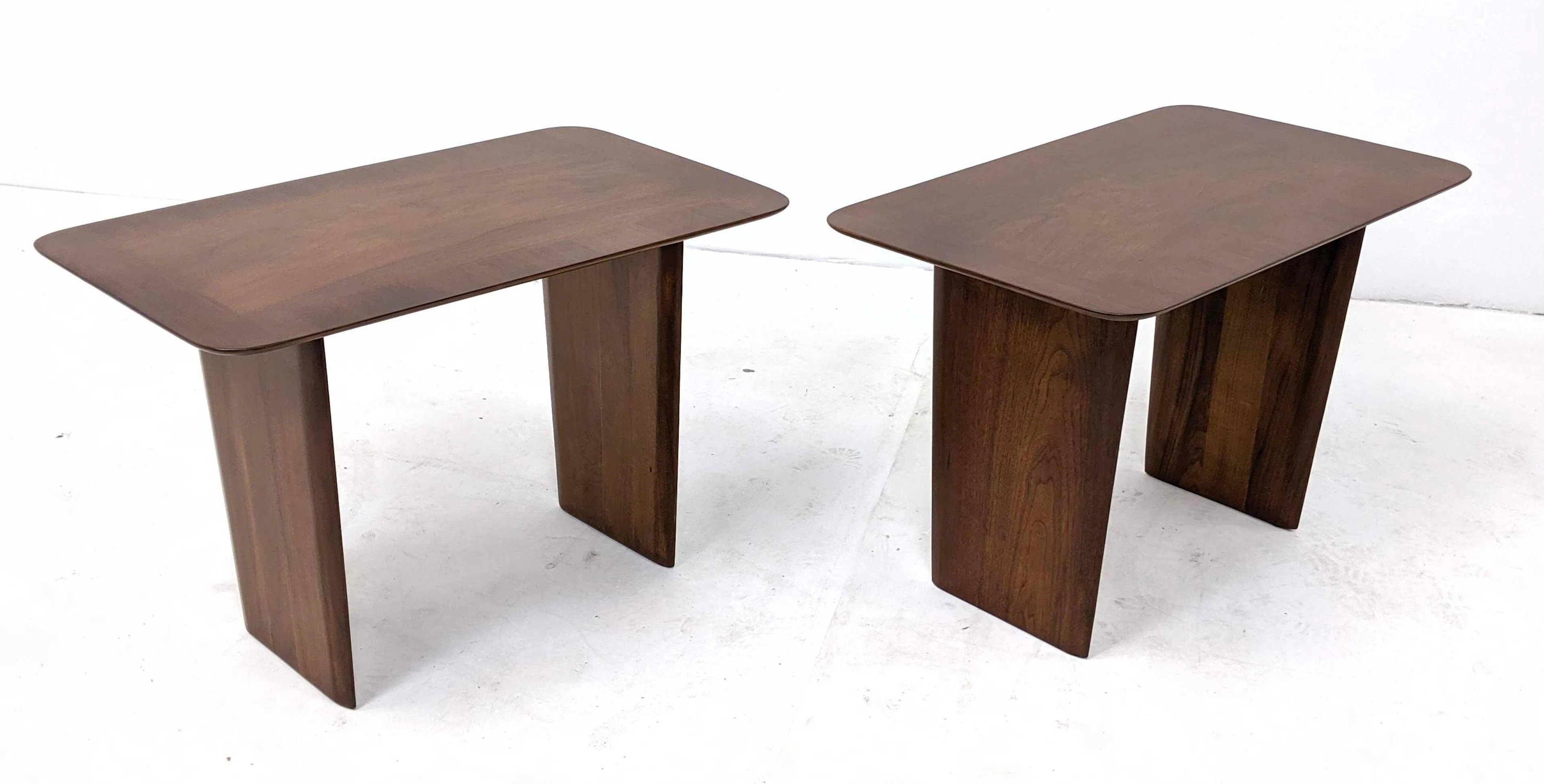 Pr TH ROBSJOHN GIBBINGS for WIDDICOMB Side End Tables.