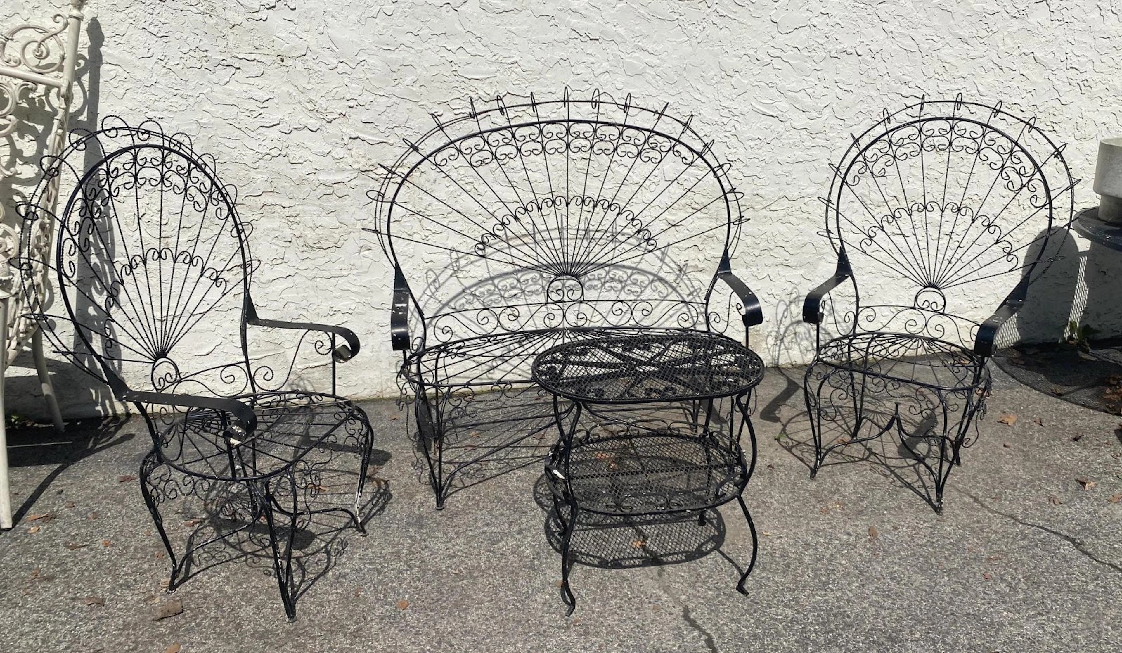 4pc Iron Outdoor Furniture. Matching Love Seat and Two
