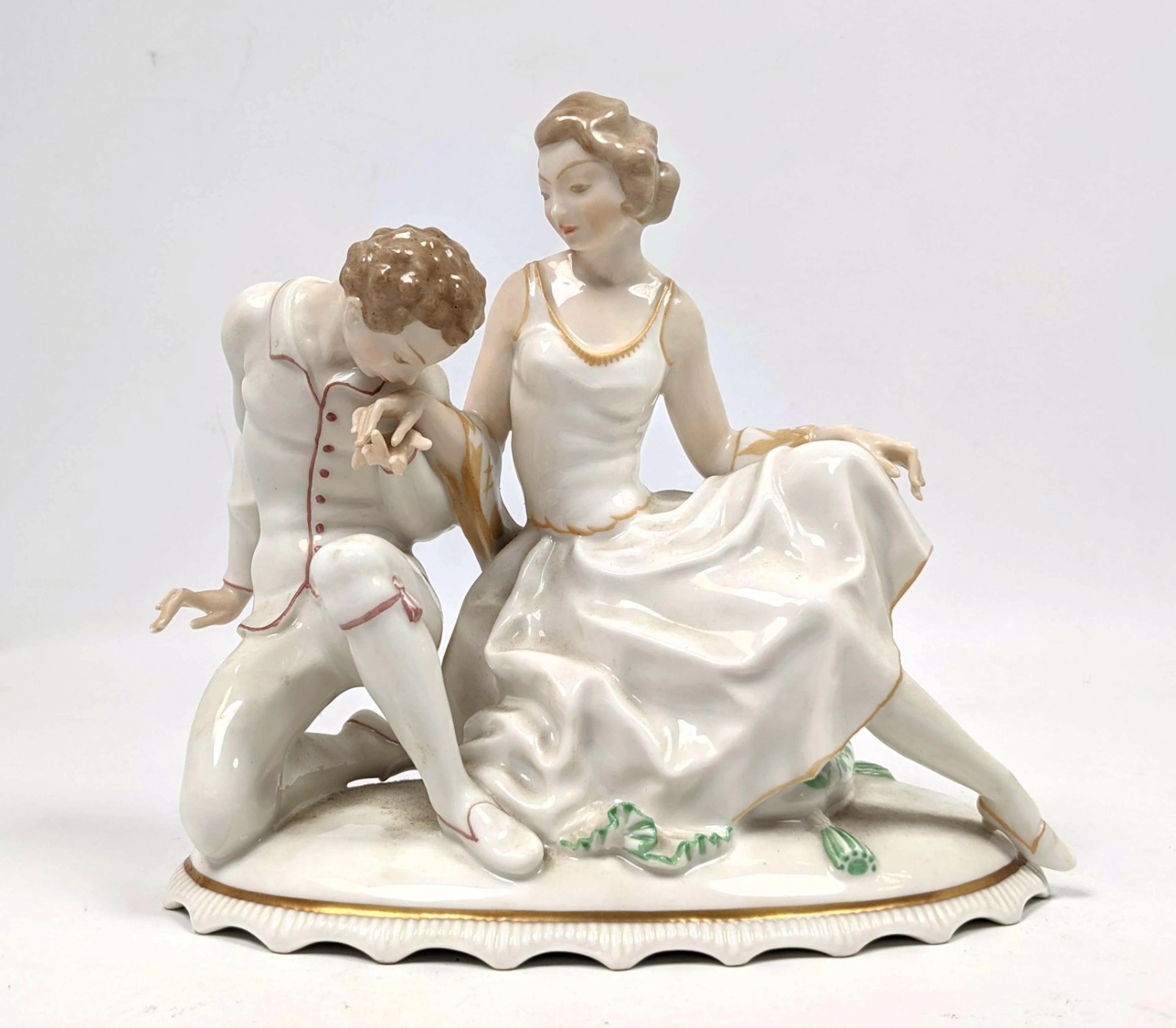 HUTSCHENREUTHER Bavaria Porcelain Figural Grouping. Cou