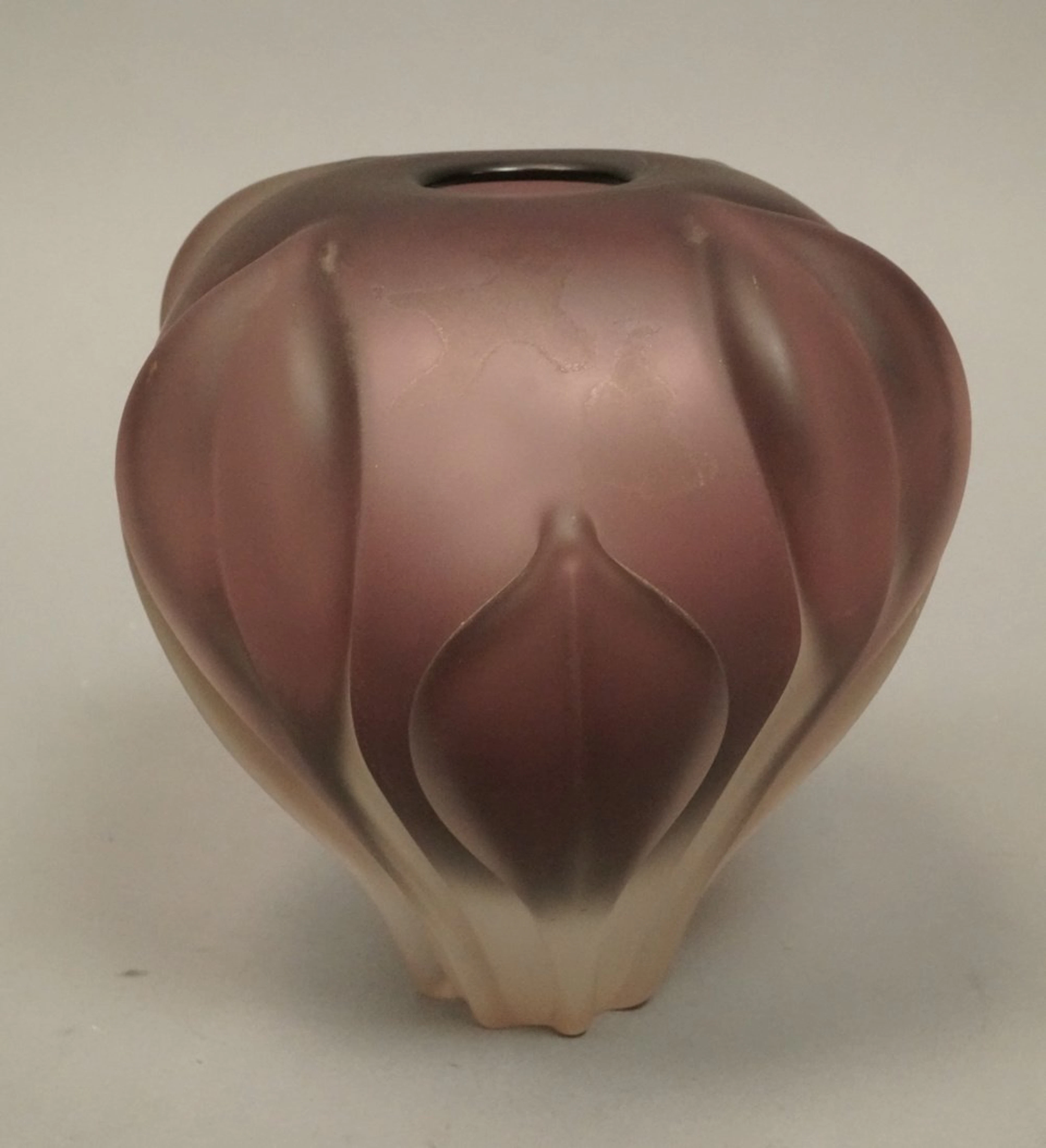 WILLIAM M GLASNER Studio Artisan Amethyst Art Gla
