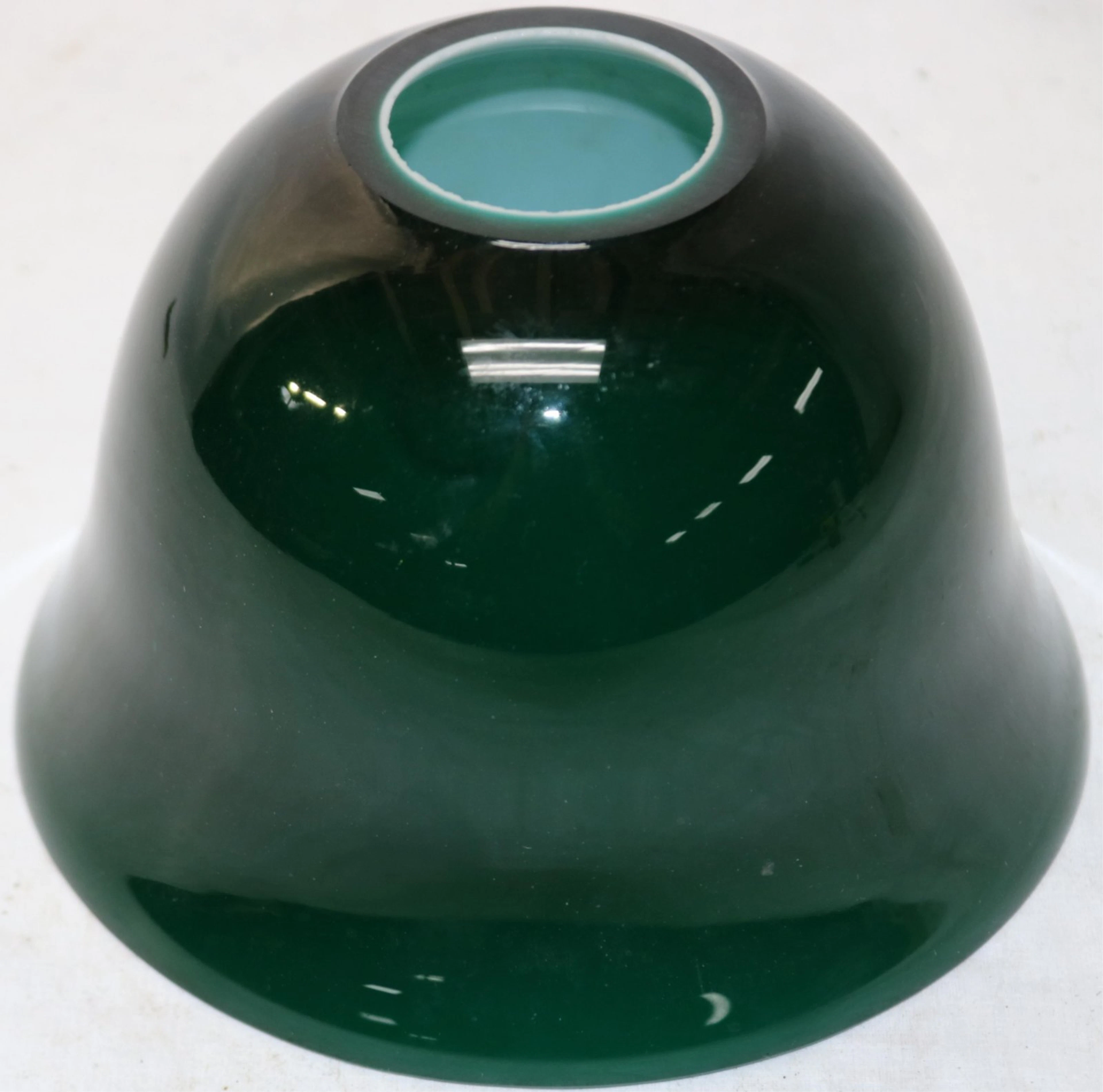 CAKE GREEN EMERALITE LAMP, ORIGINAL LABEL, 4" H,