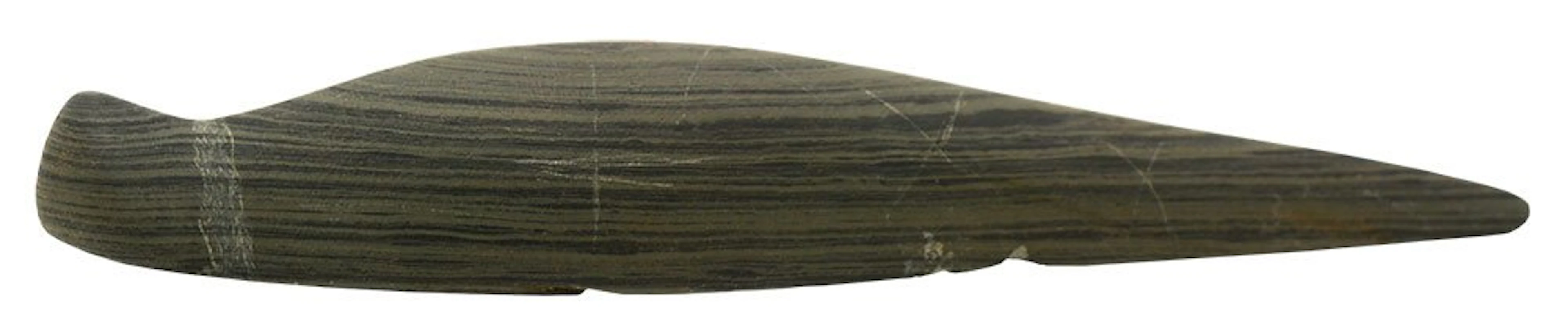 5 9/16" Lizard Effigy. OH. Banded Slate. Davis G8