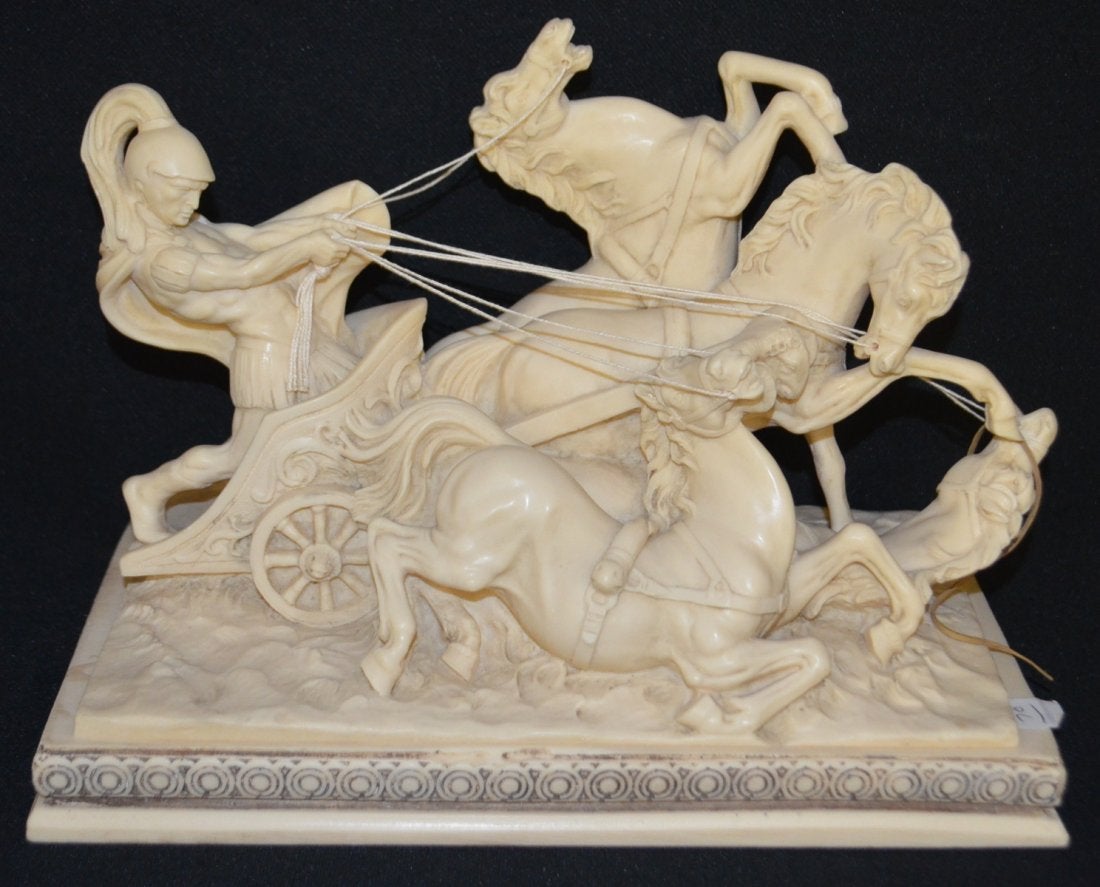 Auction price result for santini figurines | Barnebys auction results.