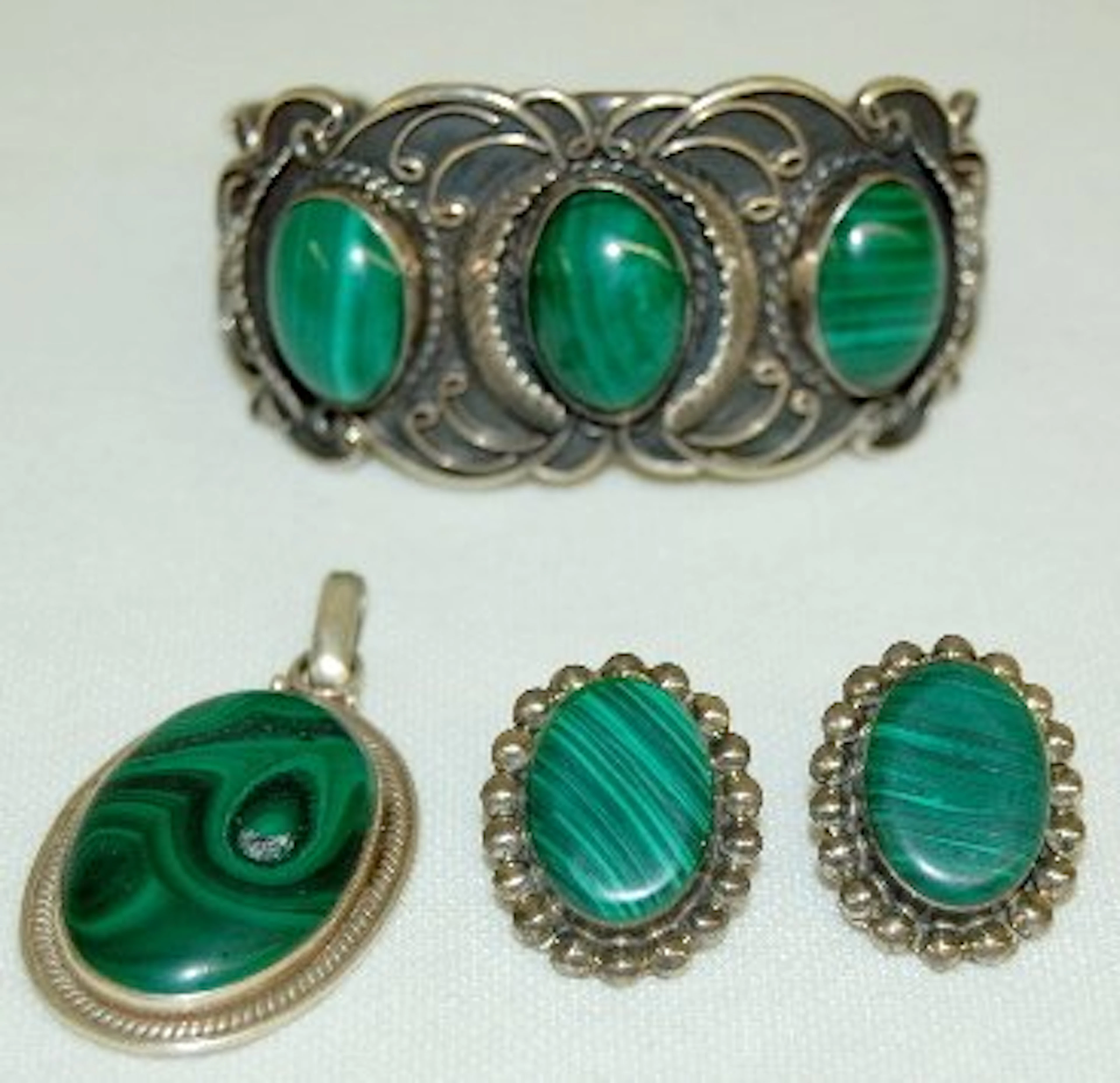 45J: Sterling & Malachite Jewelry, Armband, Pendant