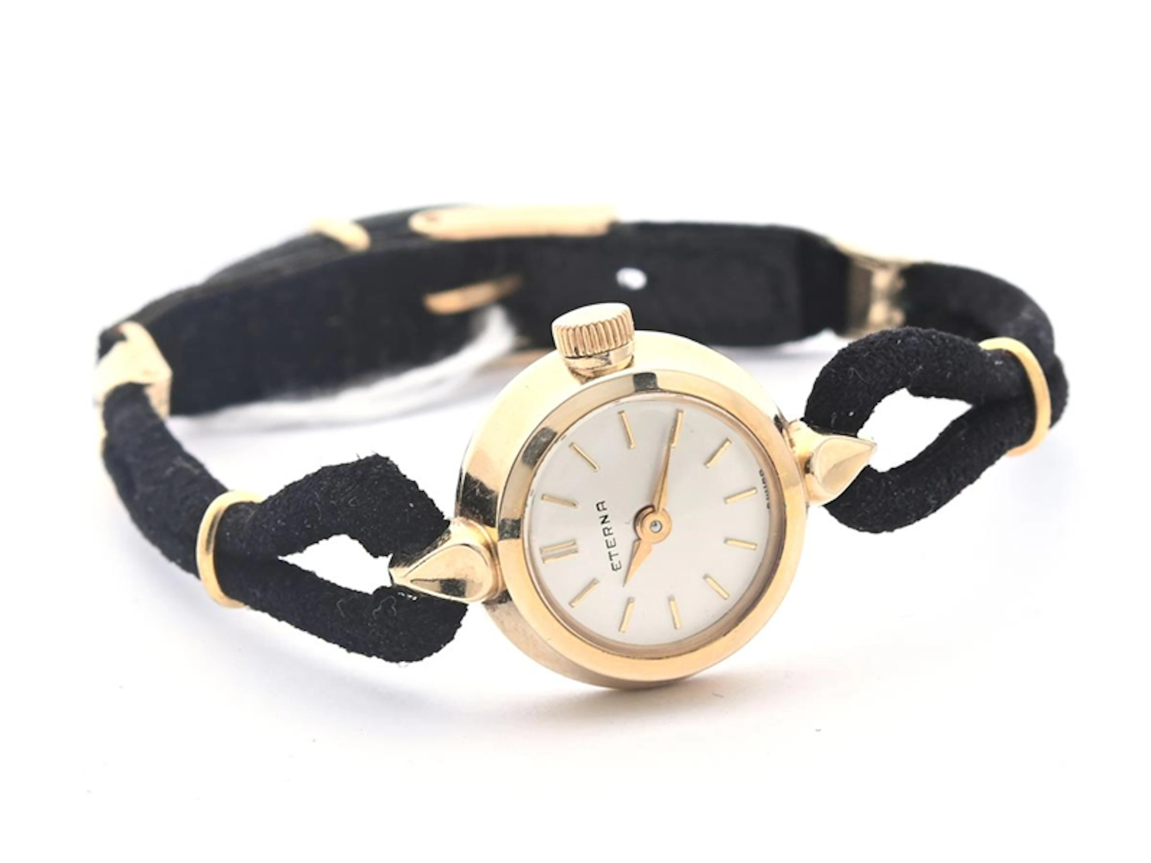 Klockor Eterna