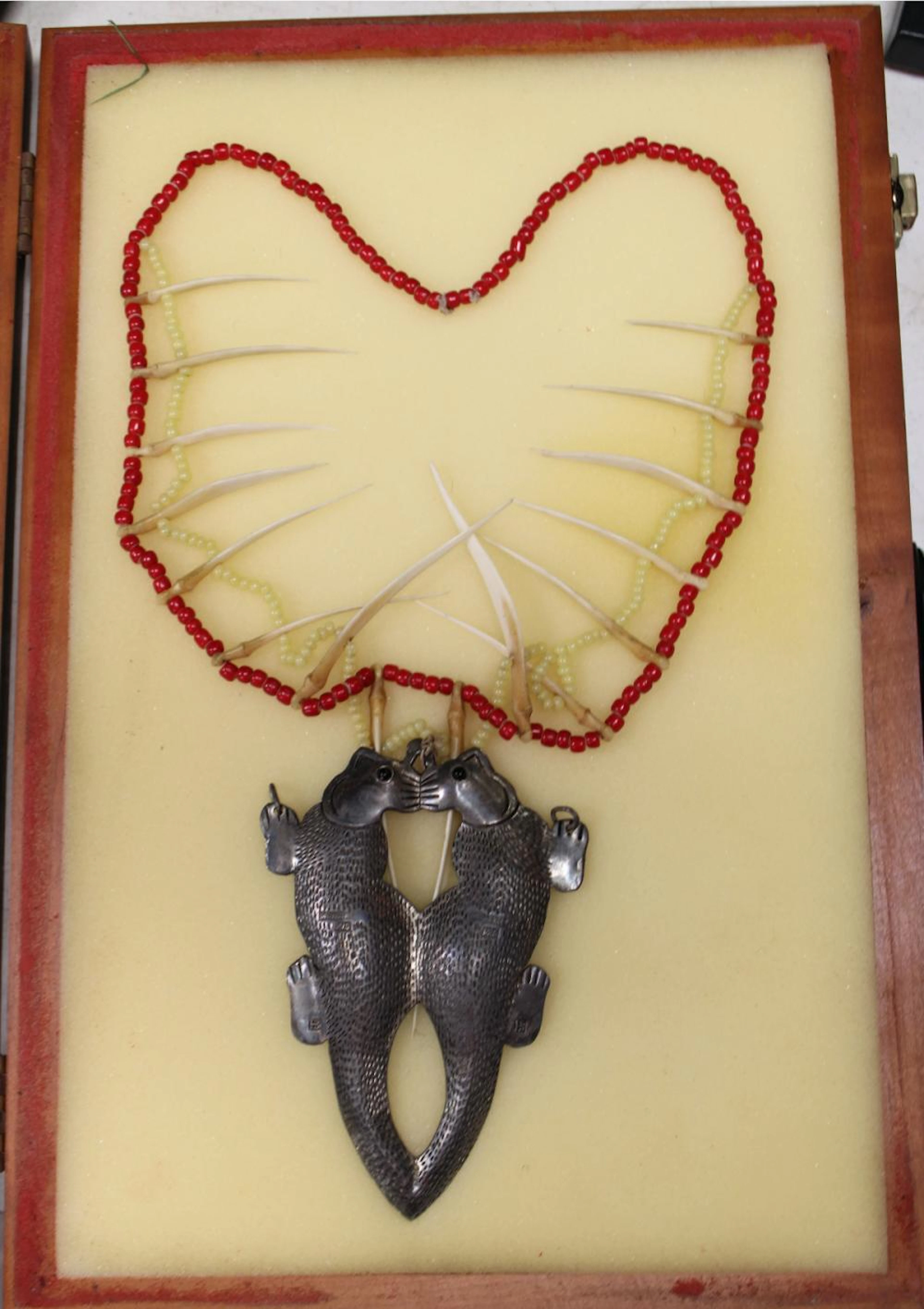 !2 x 18 Wooden Display Case with Necklace with Long Red Beads ( White Hearts)