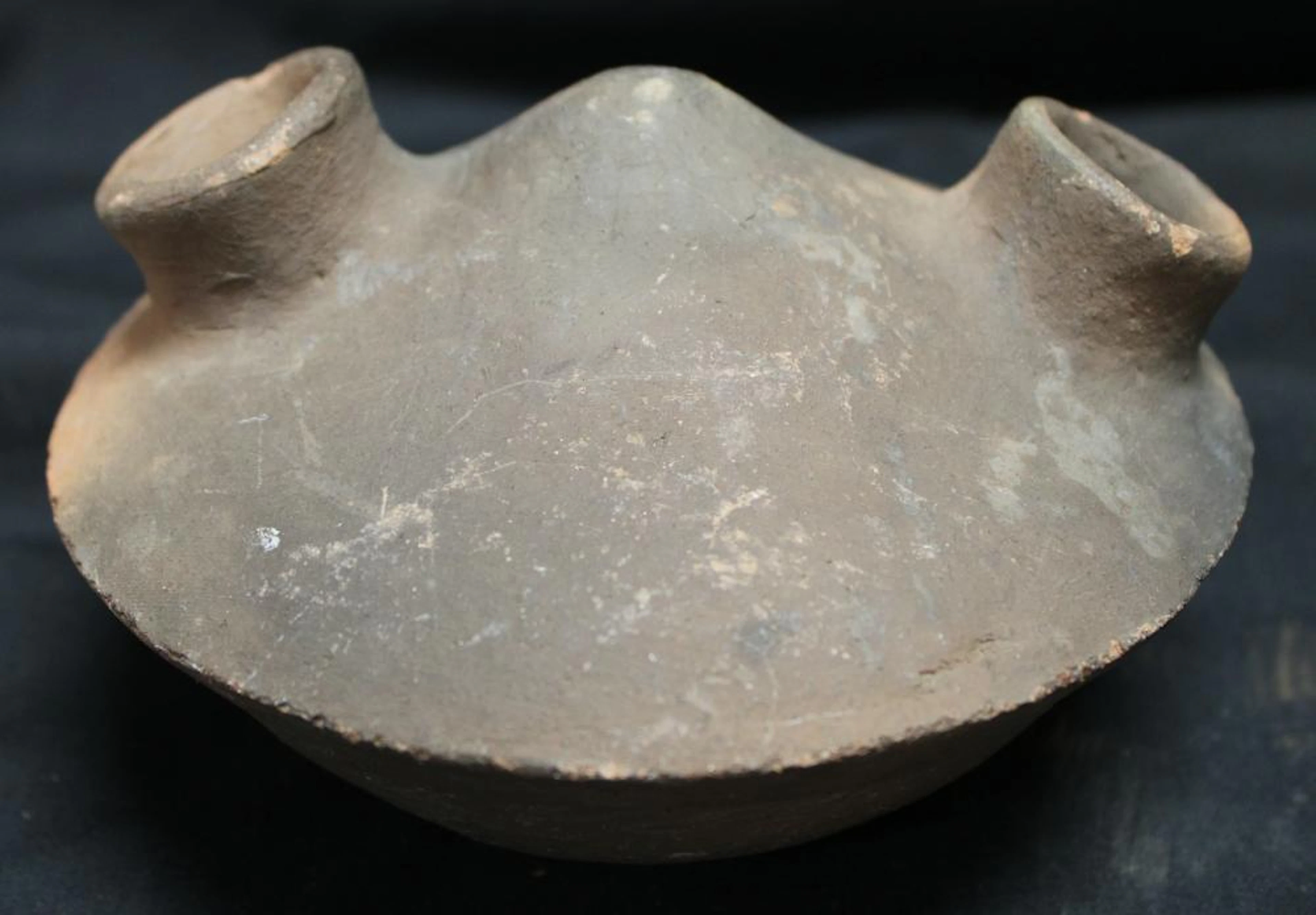 Double Spouted, Southwest USA Pottery Pot, EC