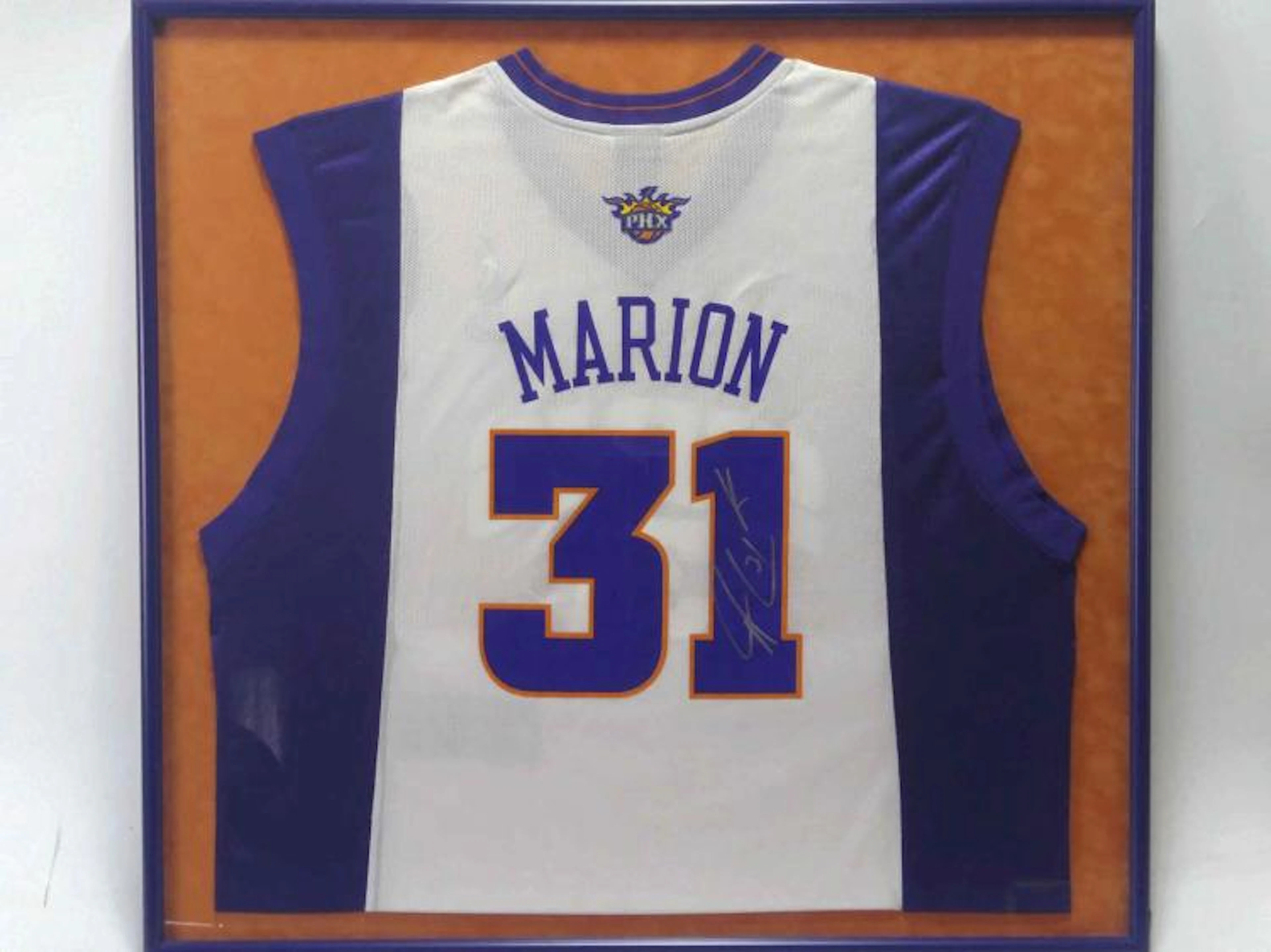 Autographed Suns Shawn Marion Jersey