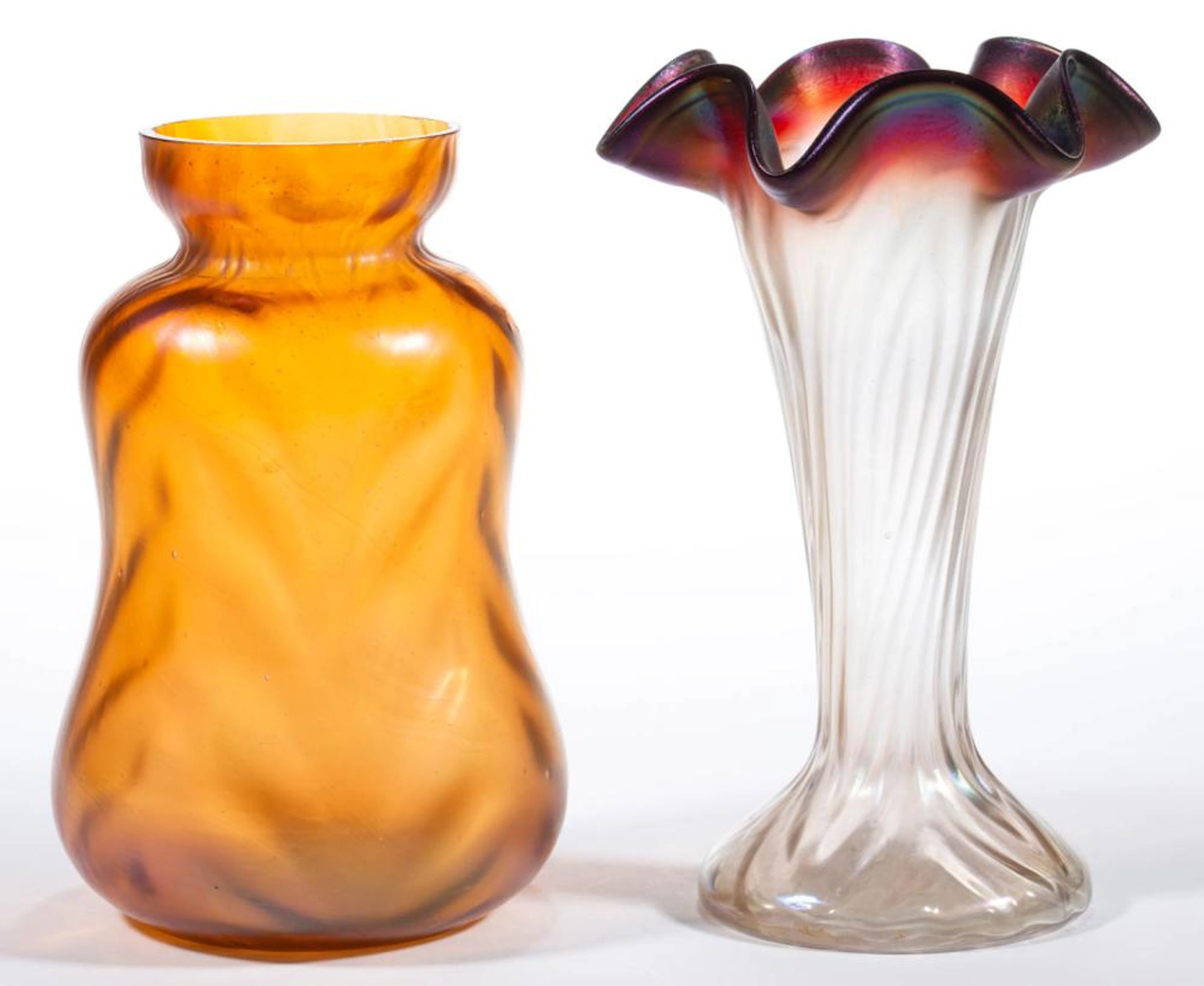 RINDSKOPF ATTRIBUTED IRIDESCENT ART GLASS VASES, LOT OF TWO