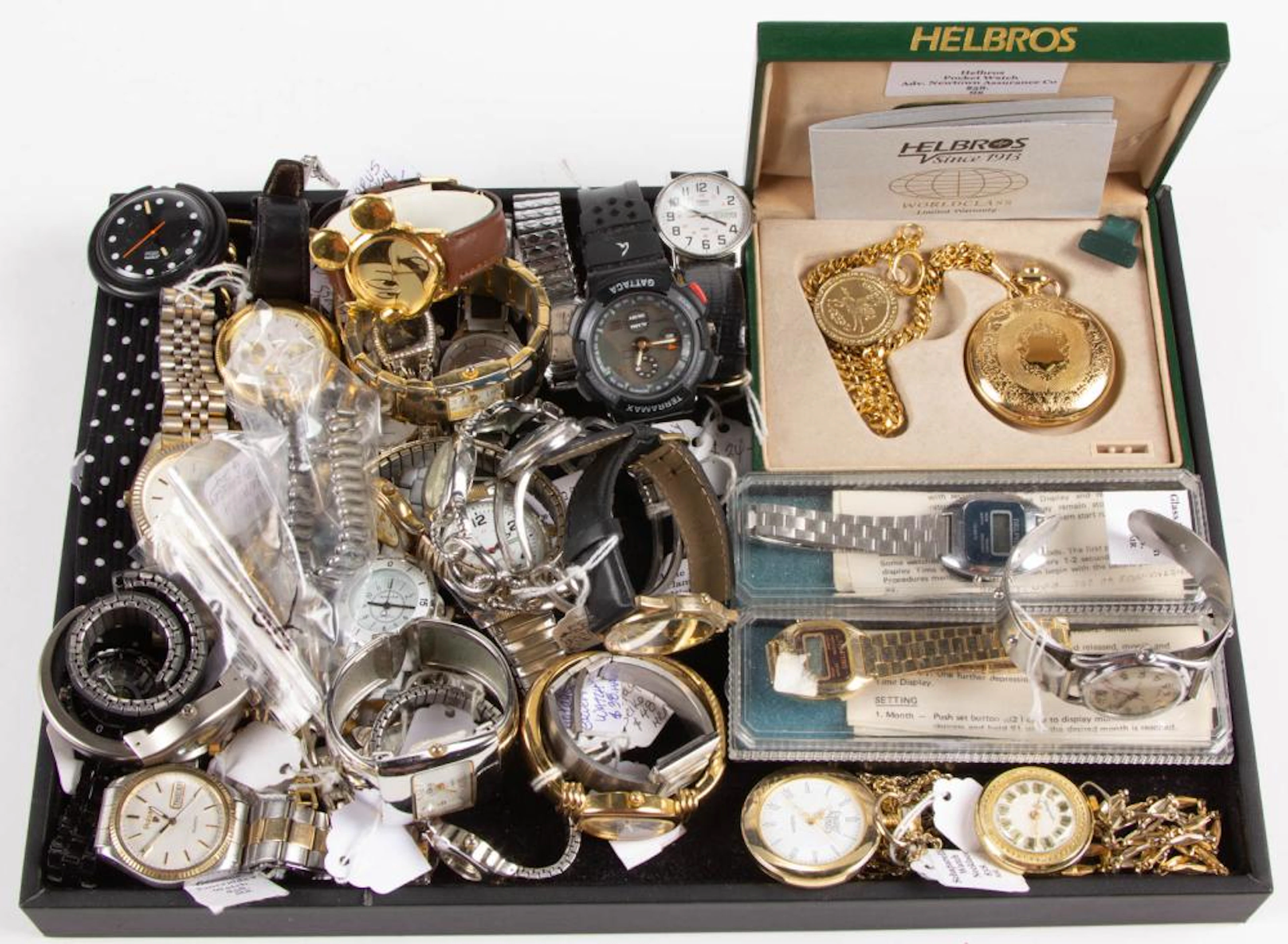 ASSORTED VINTAGE AND CONTEMPORARY WATCHES, UNCOUNTED LOT